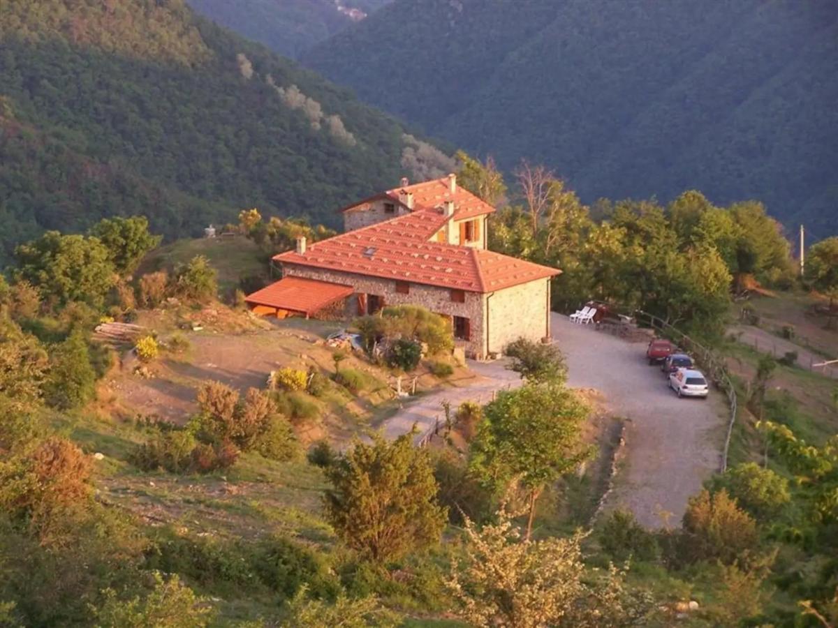Casa Della Barcareccia Villa Calice al Cornoviglio ภายนอก รูปภาพ