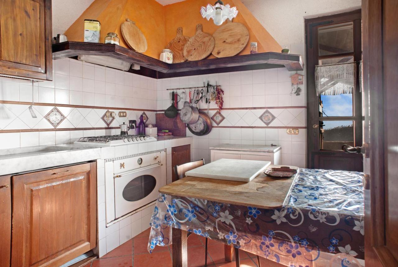 Casa Della Barcareccia Villa Calice al Cornoviglio ภายนอก รูปภาพ